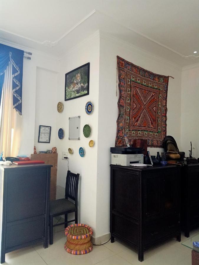 מלון סוואי מדופור Hindupura Residency מראה חיצוני תמונה